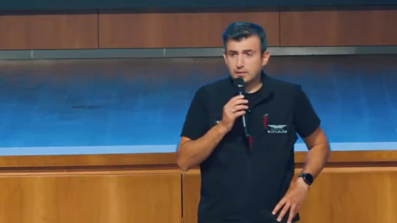 Selçuk Bayraktar, Baykar’da lisansüstü öğrencileriyle buluştu